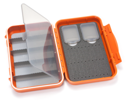 Vedi i dettagli per C&F WASSERDICHTE FLIEGENBOX FÜR TUBENFLIEGEN CF-2405H BURNT ORANGE Immagine di C&F WASSERDICHTE FLIEGENBOX FÜR TUBENFLIEGEN CF-2405H BURNT ORANGE