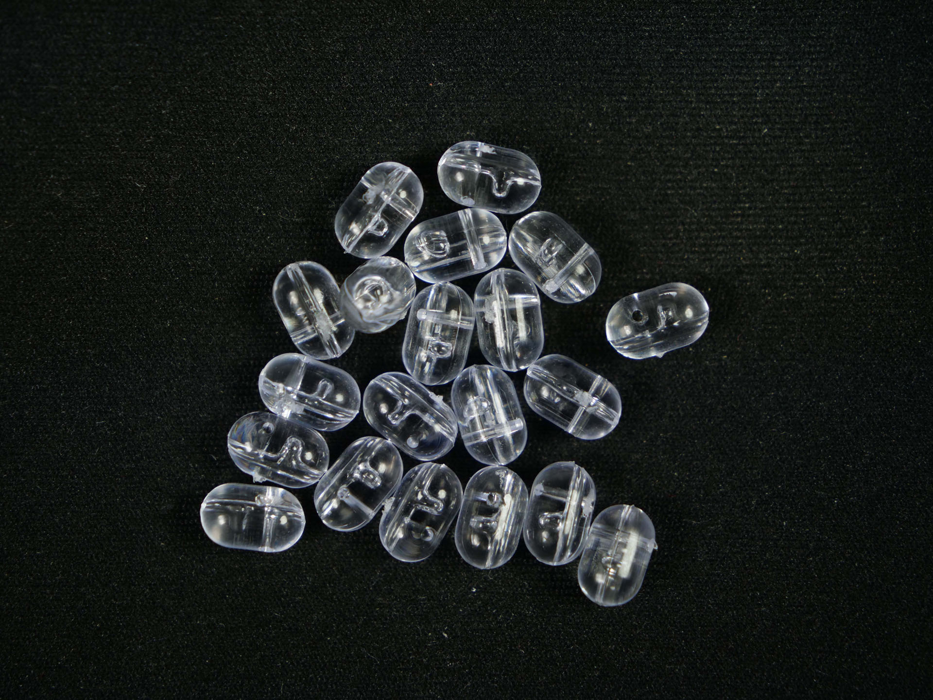 Image de OVAL CROSS BEAD XL X20